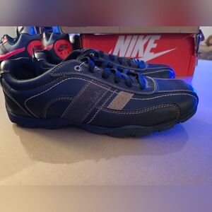 American Eagle mens shoes New